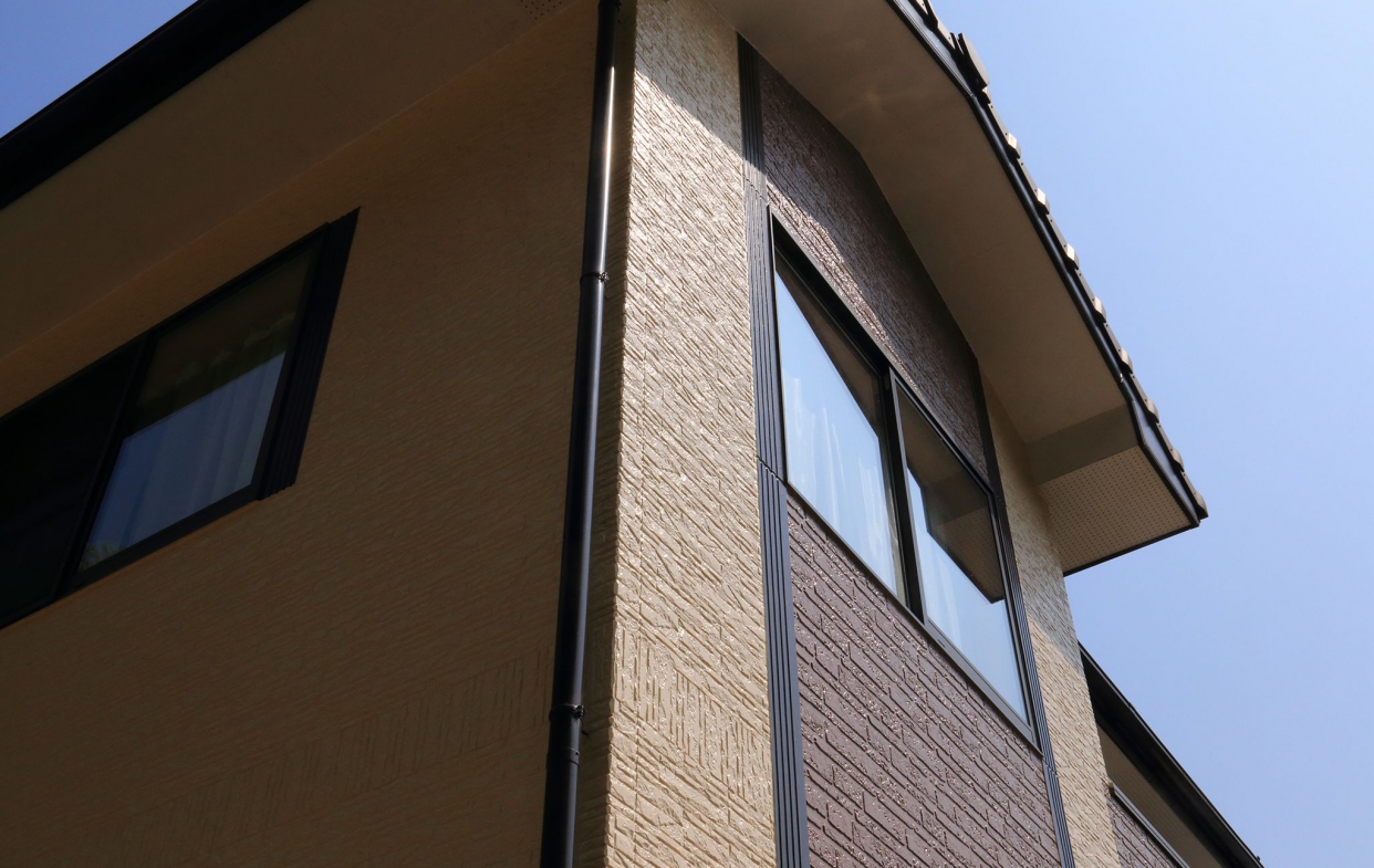 鋁窗漏水：依靠專業師傅技術施工